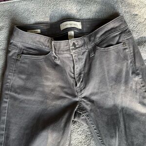 Calvin Klein size 2 ankle skinny gray jeans
